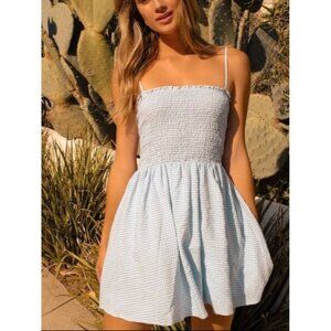 LULU'S Blue + White Treat Me Right Gingham Smocked Sleeveless Mini Dress Medium